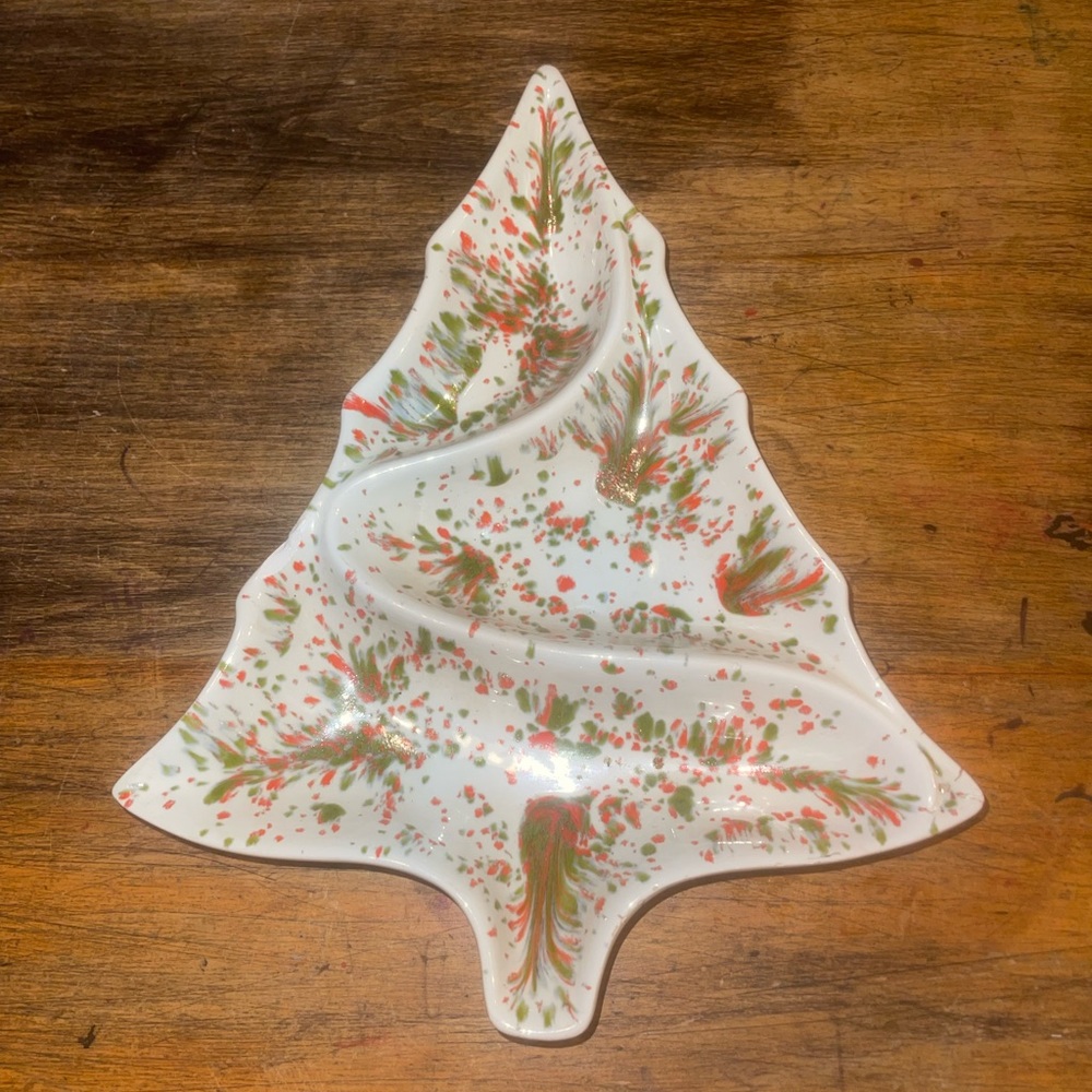 Vintage Atlantic Mold Vintage Christmas Tree/ Speckled Green/Red Divided Serving